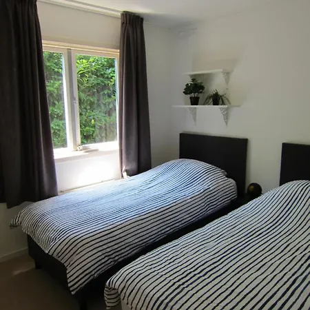 Hderh Vakantiehuis Ermelo-harderwijk, Gemeubileerd, Bos, Heide En Strand Holiday home