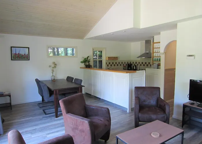 Hderh Vakantiehuis Ermelo-harderwijk, Gemeubileerd, Bos, Heide En Strand Holiday home *