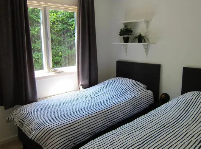 Hderh Vakantiehuis Ermelo-harderwijk, Gemeubileerd, Bos, Heide En Strand Holiday home